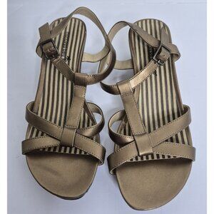 montego bay club Gold wedge sandals Women's Size 6.5